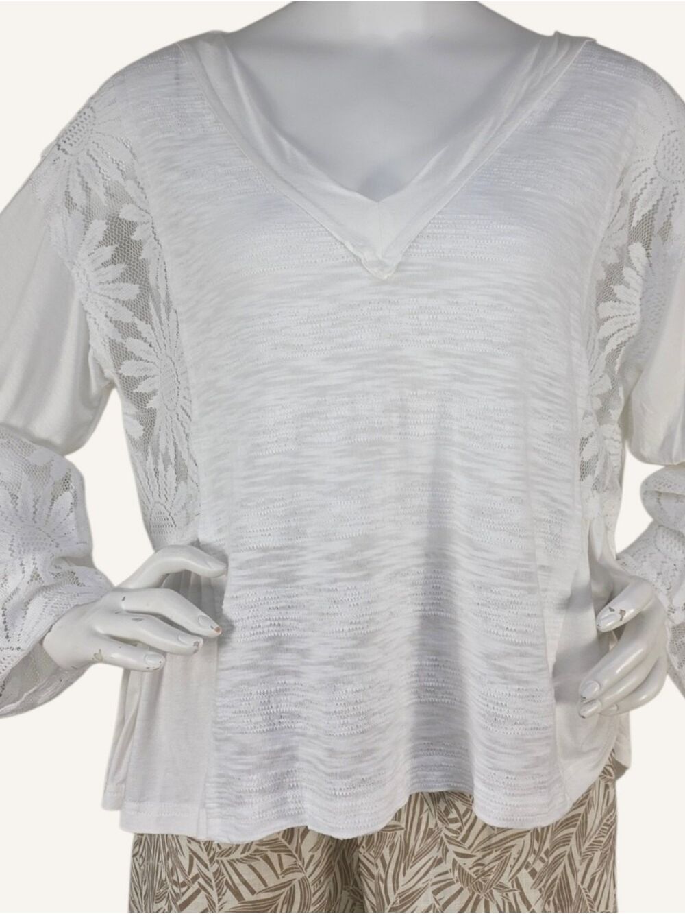 POL Well Done Ivory Lace Flare Sleeve Slub Knit Boho Top Large NWT